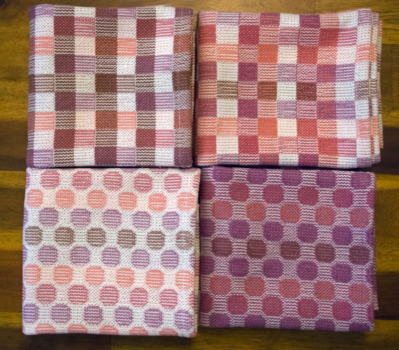 Circles and Checks Towels 03